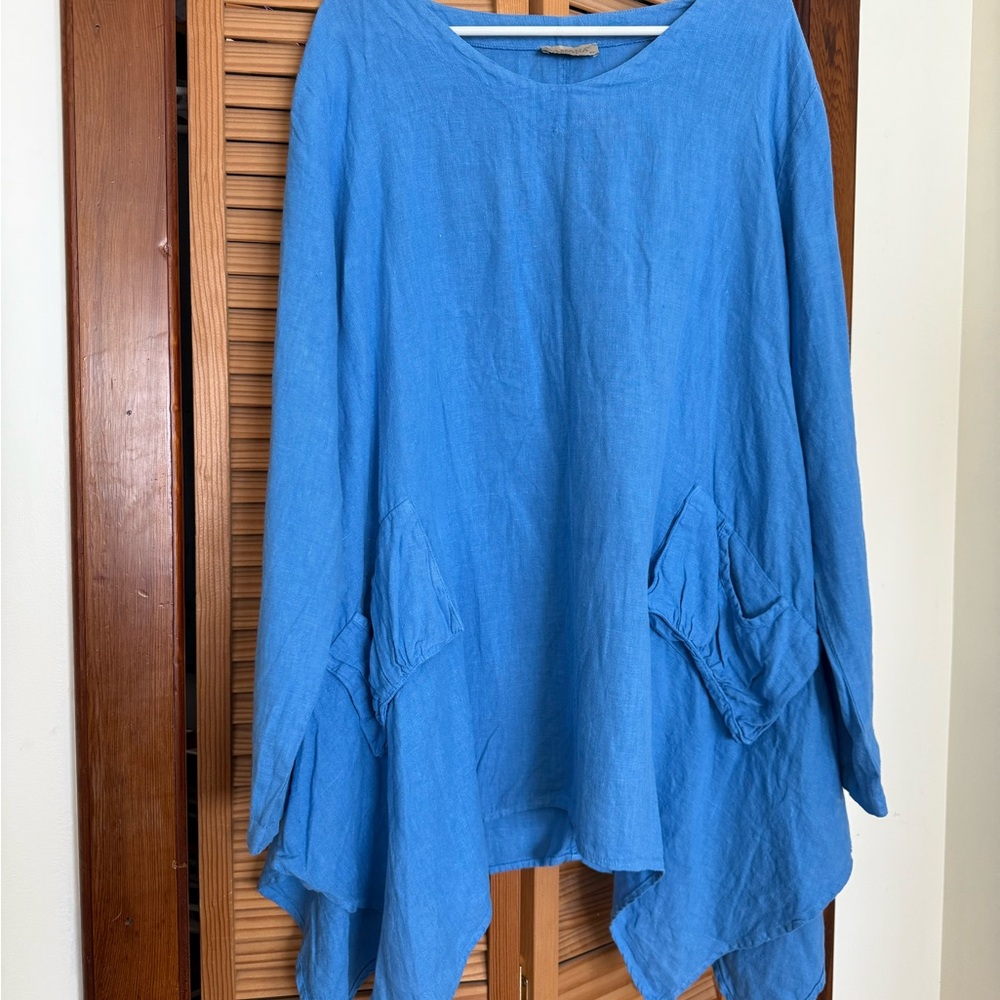 Flowy Blue Women's Tunic Top
